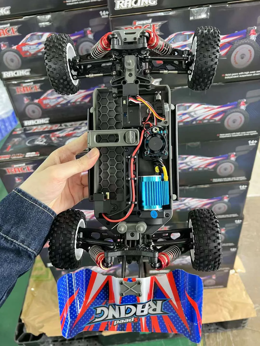 WLToys 124008 Brushless buggy