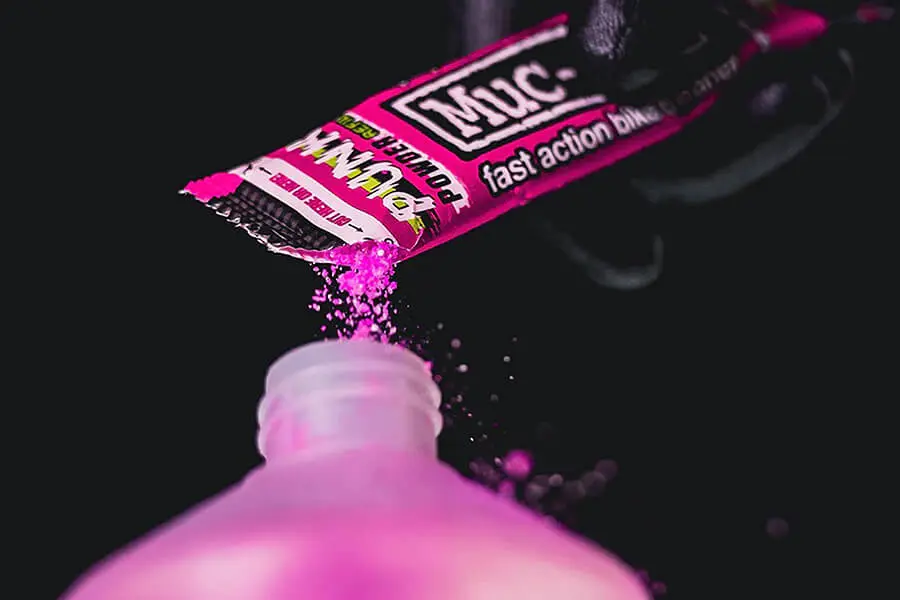 Muc-Off Punk Powder Cleaner 2 Pack (Makes 2l of Nano Tech) – view 4